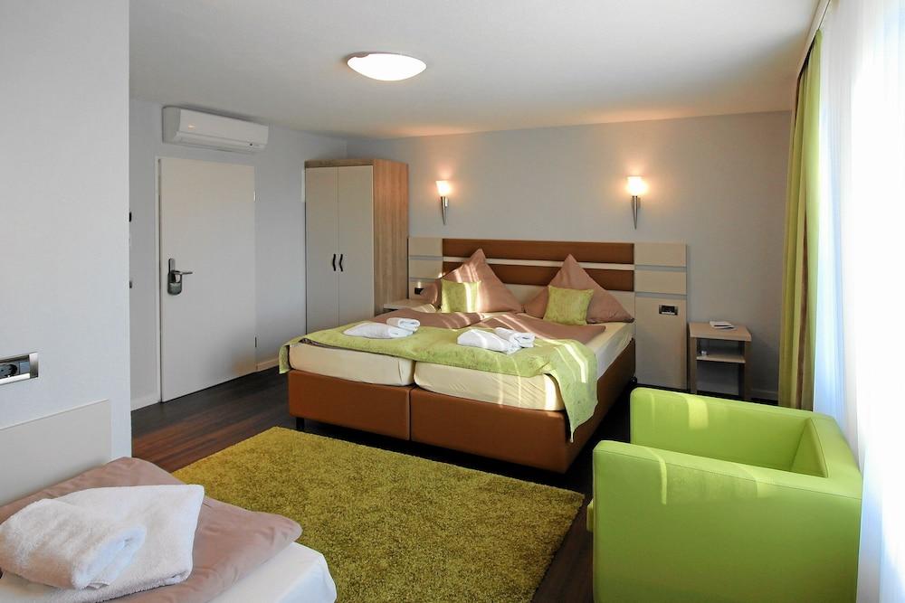 Hotel Restaurant Axion