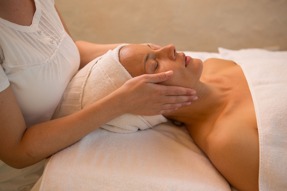 Facial