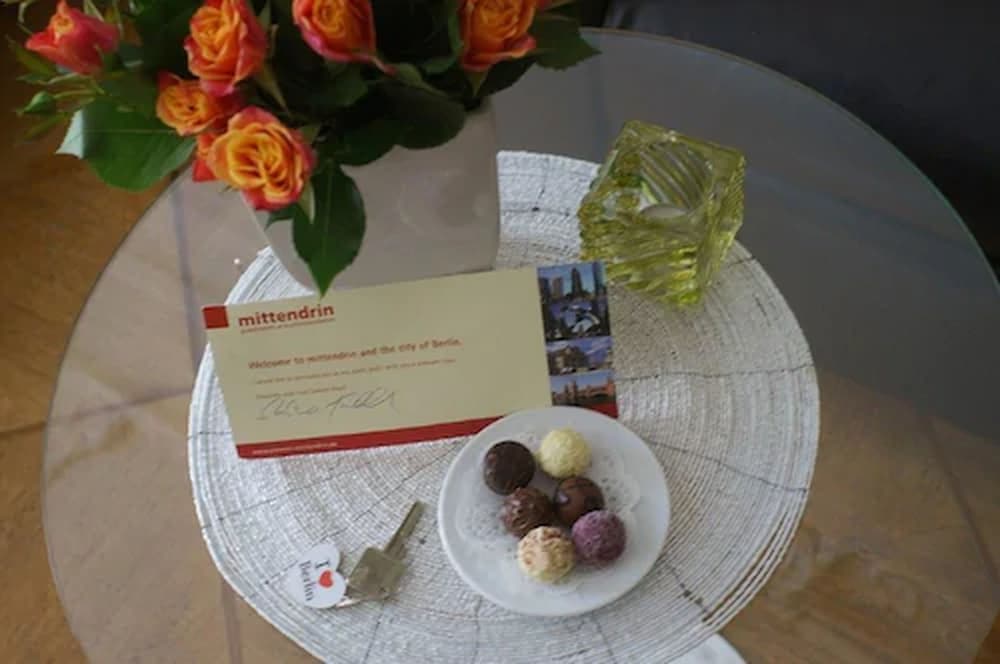 Room service - dining