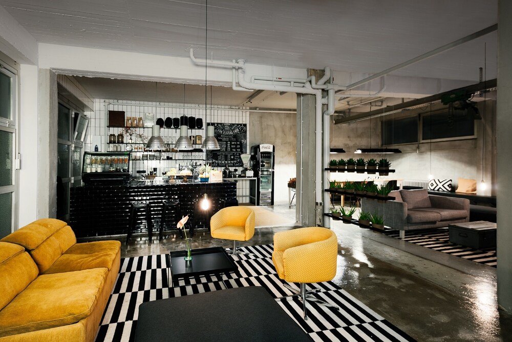 Wallyard Concept Hotel & Hostel