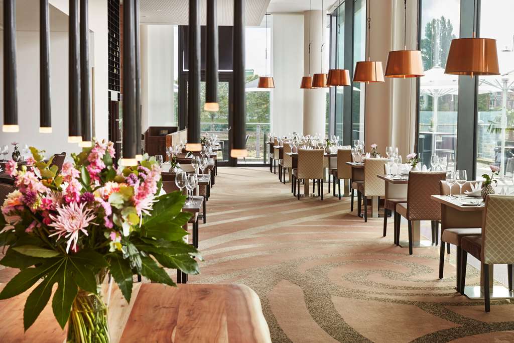 Steigenberger Hotel Bremen, Germany - Restaurant Blaufeuer