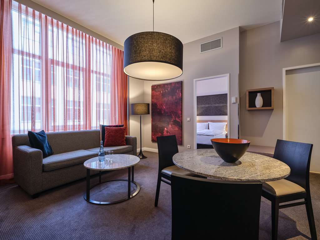 adina hotel berlin checkpoint charlie one bedroom