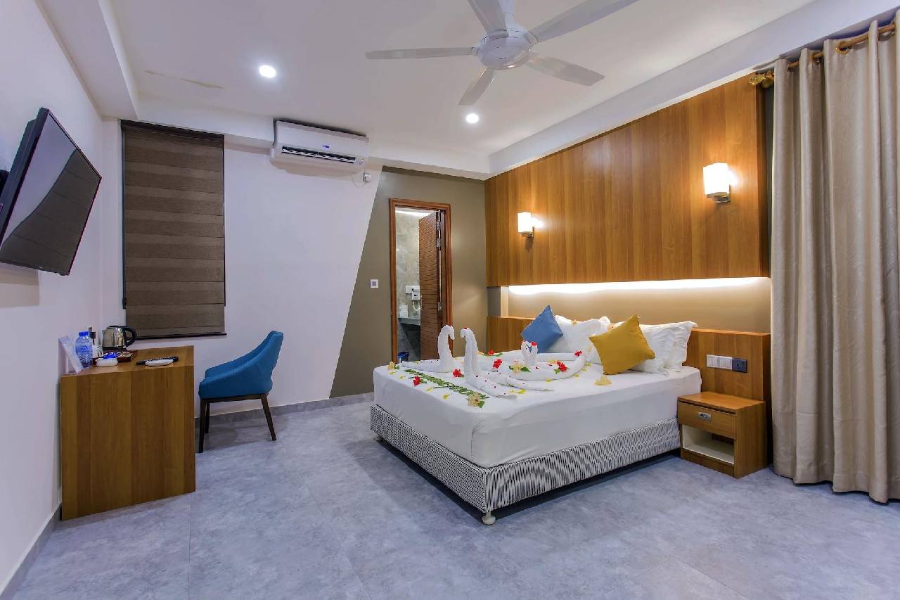 Guest room