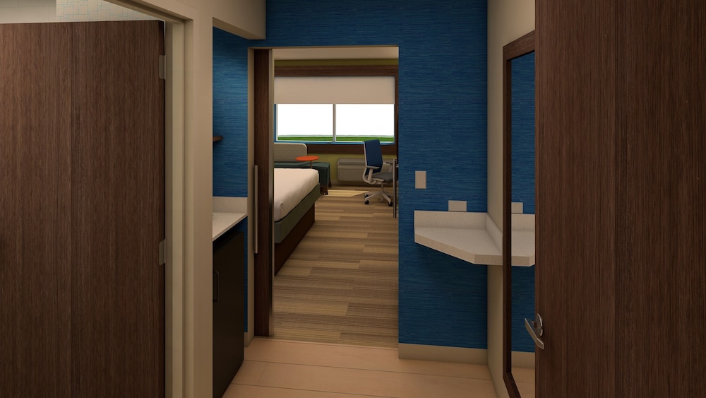 Holiday Inn Express & Suites Jacksonville Town Center an IHG Hotel - photo 3