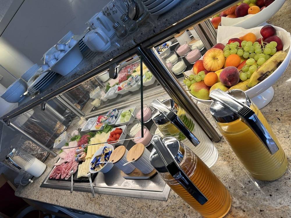 Breakfast buffet