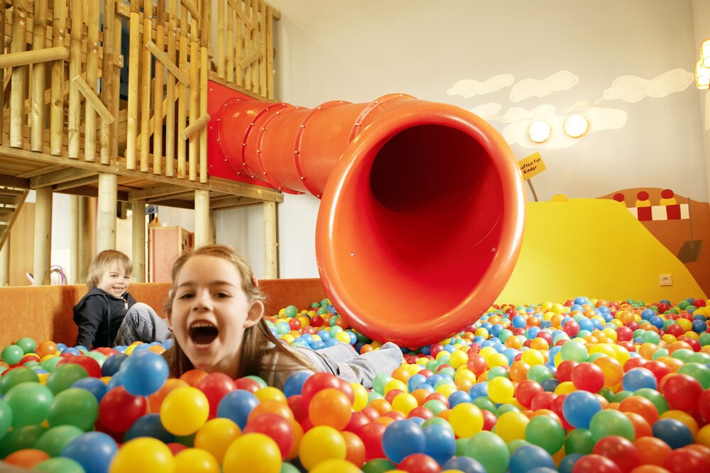 Childrens Play Area - Indoor