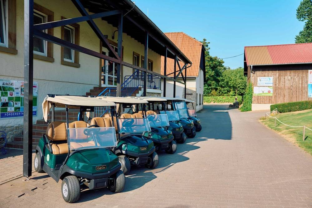Golf cart