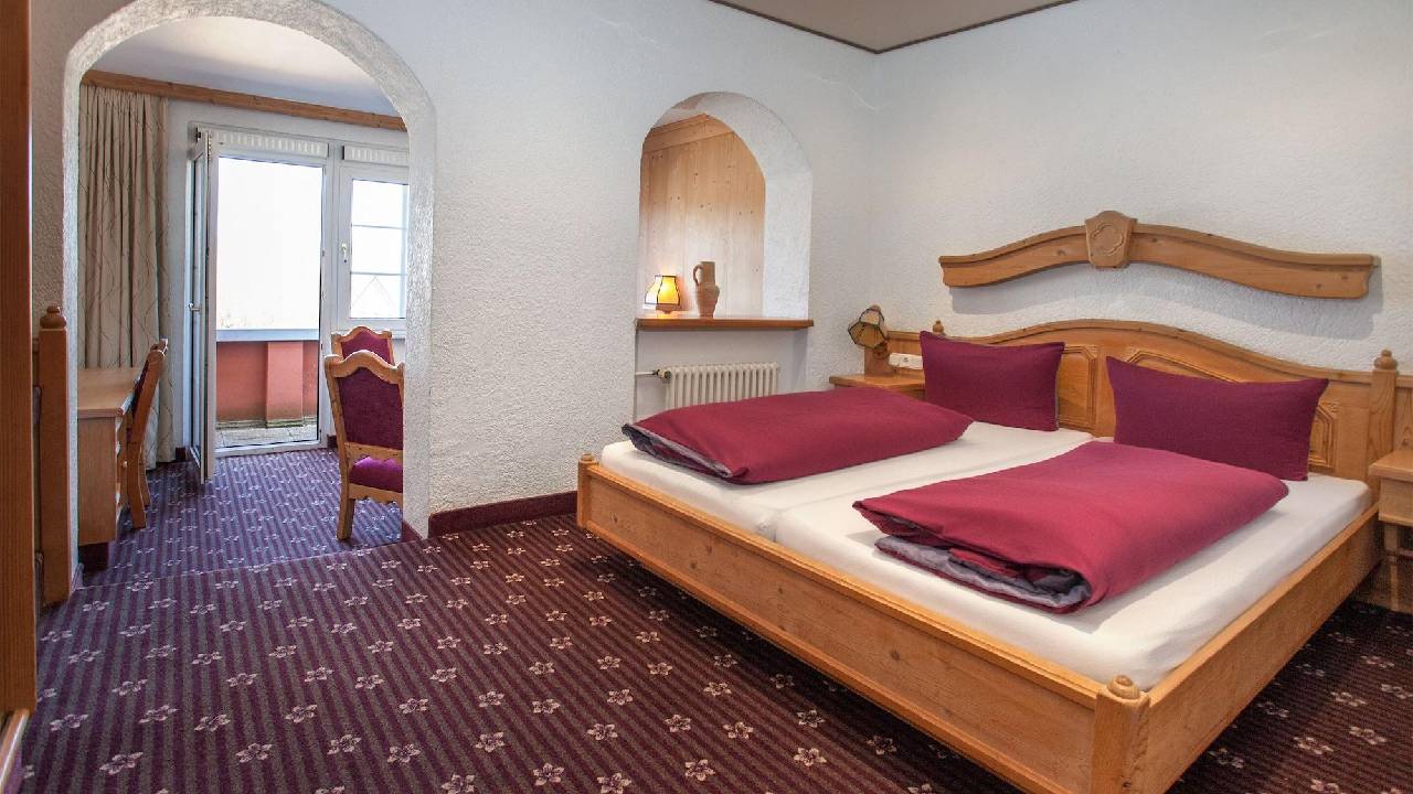 Guest room