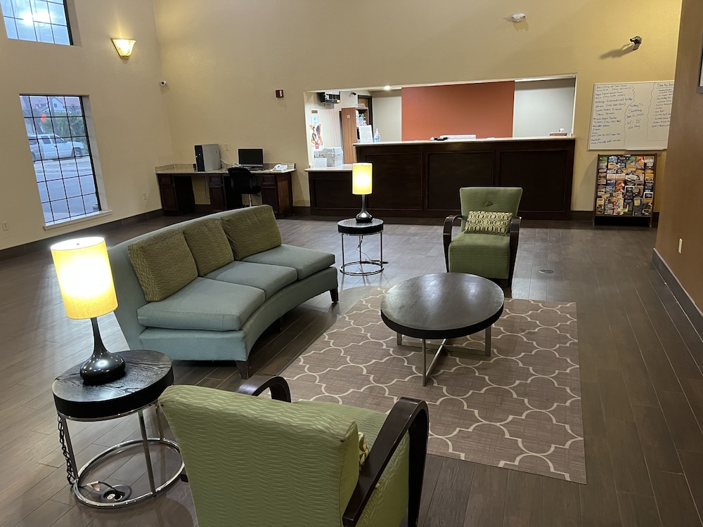 Americas Best Value Inn Pharr - photo 3