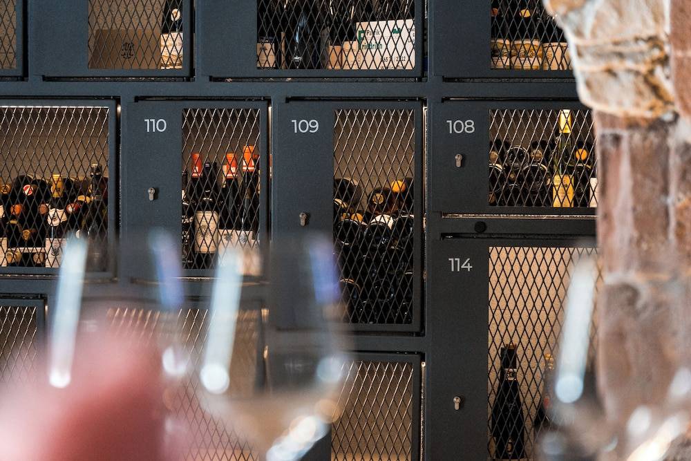 Tasting room