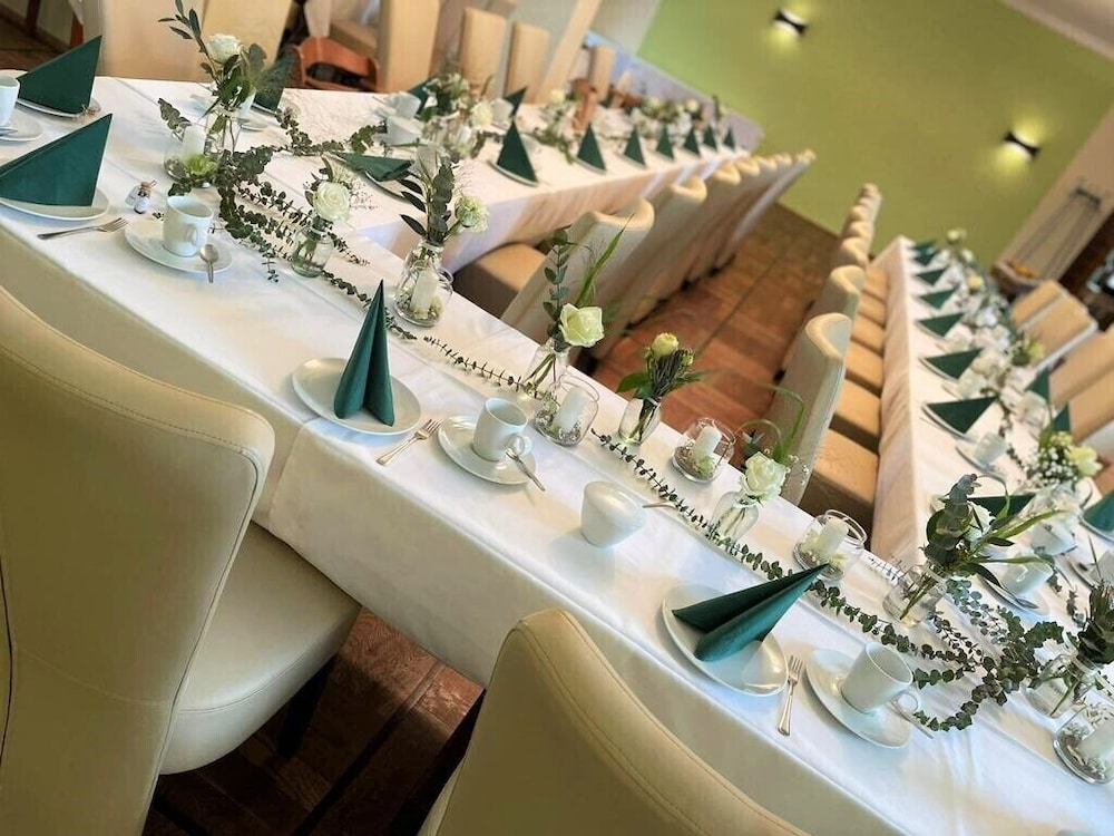 Indoor wedding