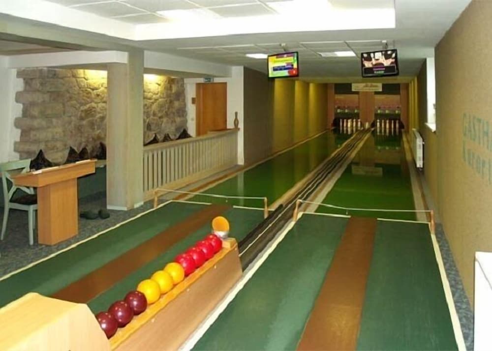 Bowling