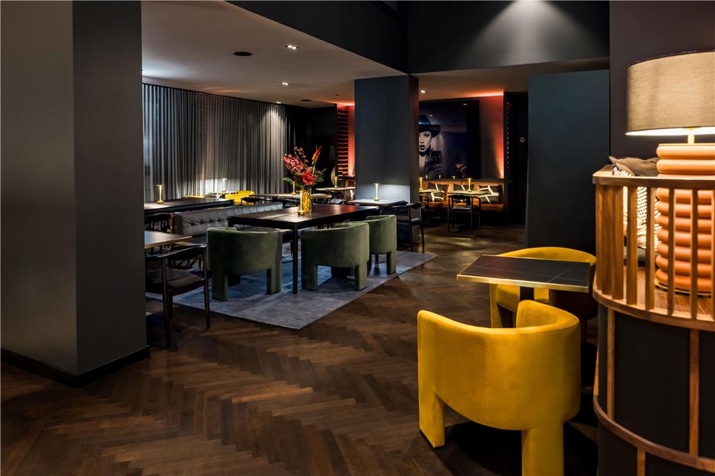 hotel amano dusseldorf breakfast corner