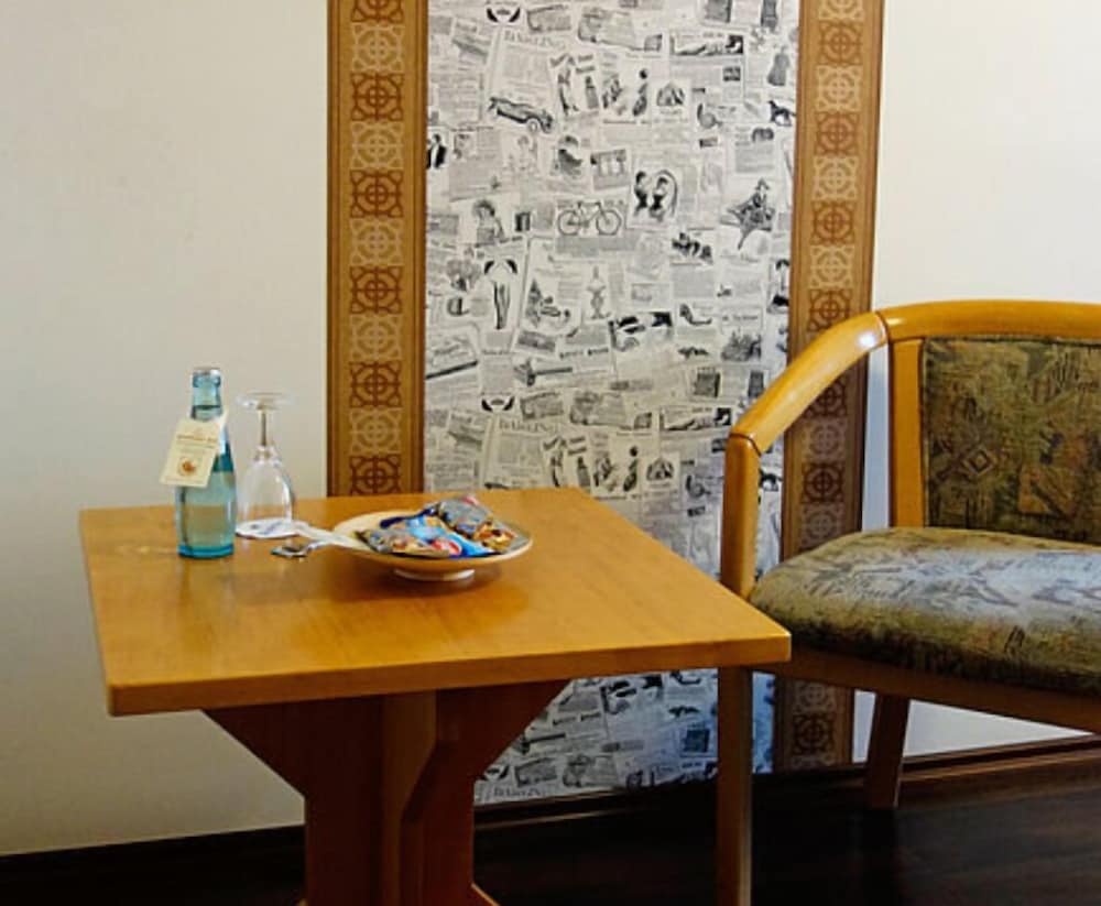 Room amenity