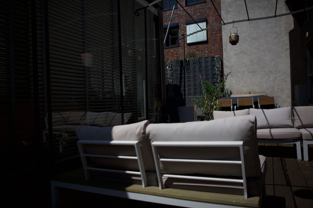 Sundeck