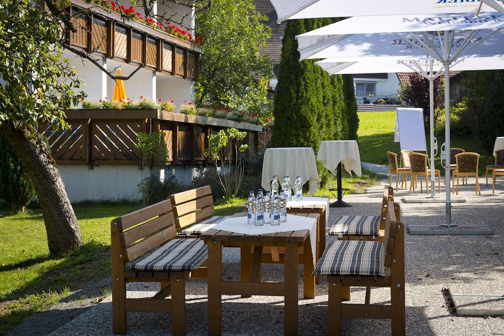 Sundeck
