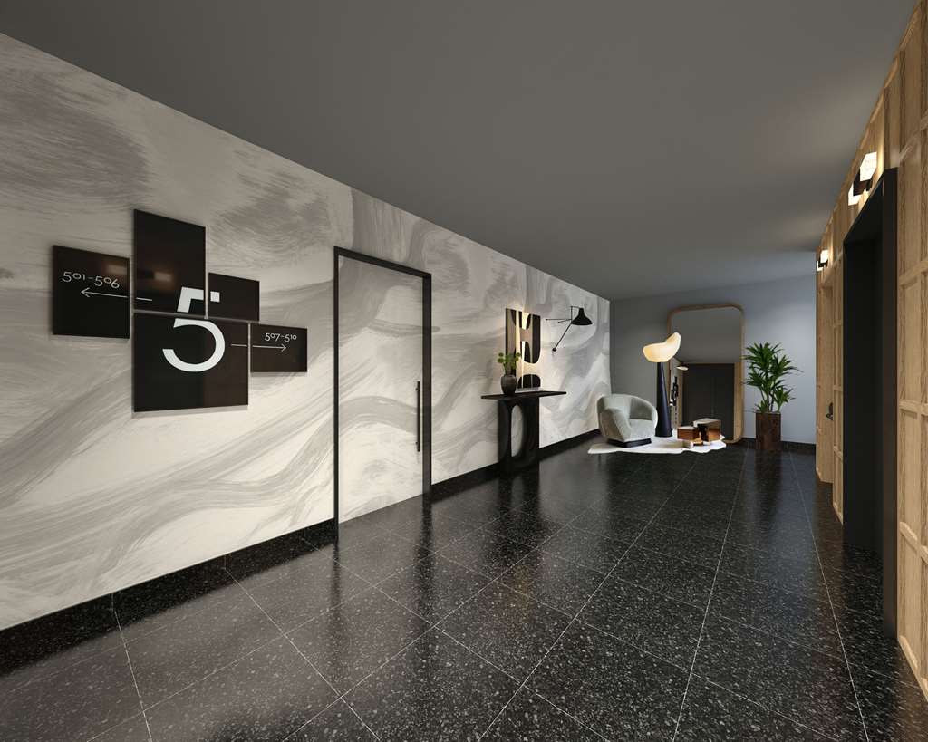 Titanic Comfort Kurfurstendamm Floors