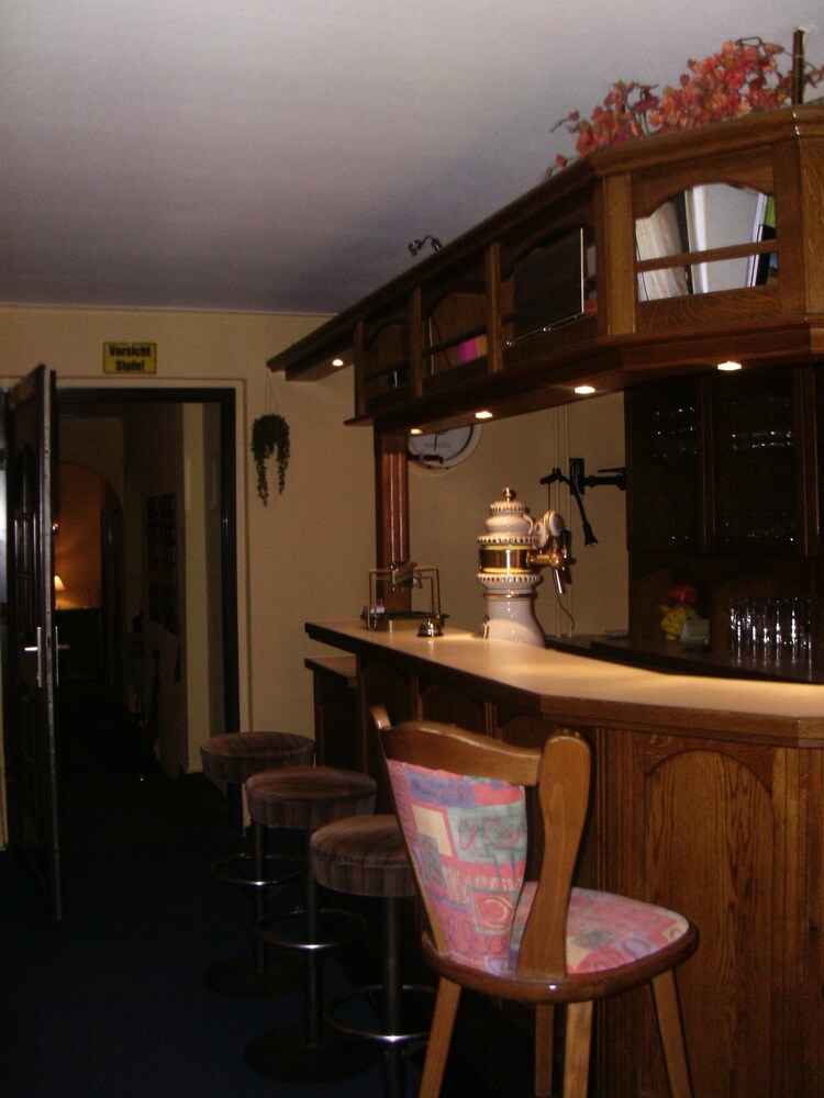 Hotel Lounge