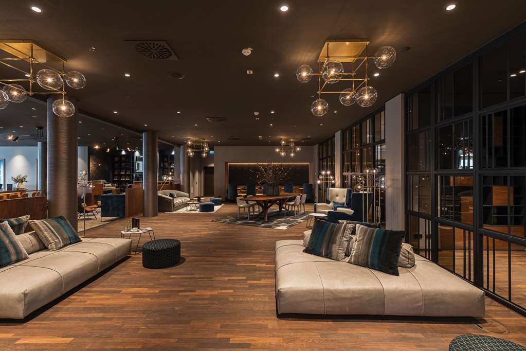 INFINITY Munich Bar