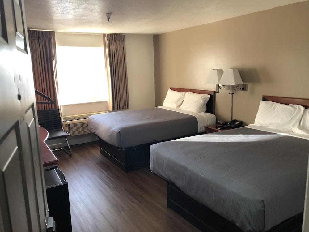 Ameri Stay Inn & Suites - photo 5