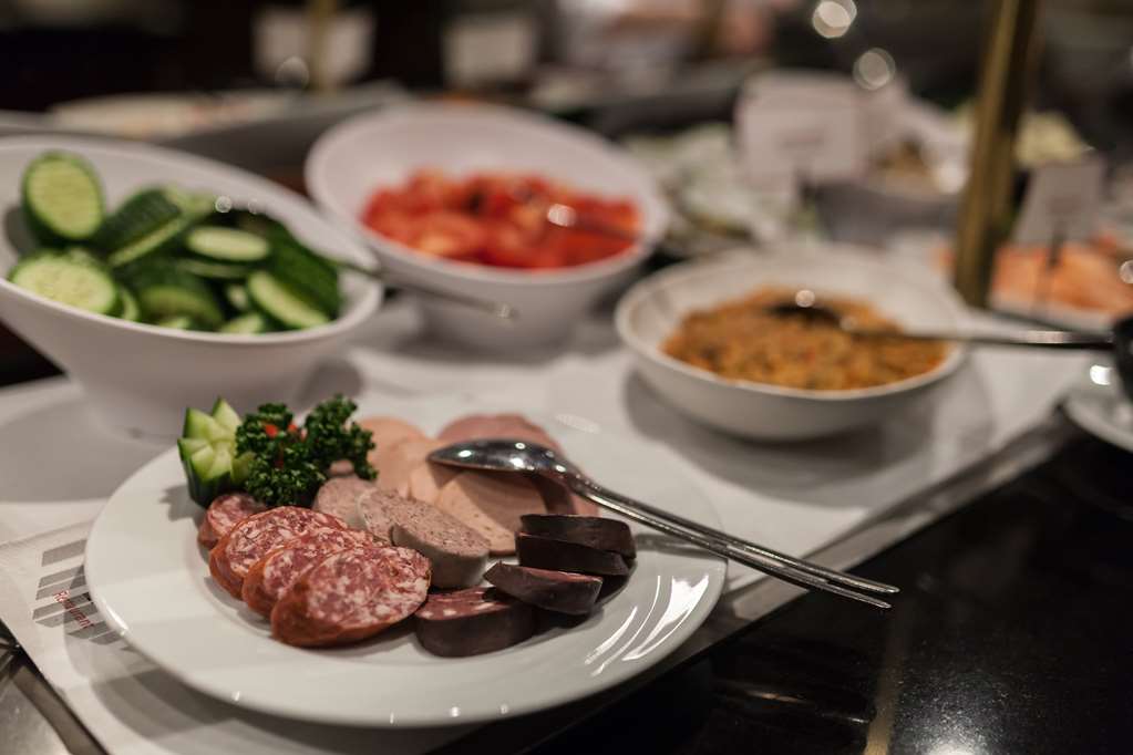 Breakfast buffet_TOP VCH Hotel Allegra Berlin