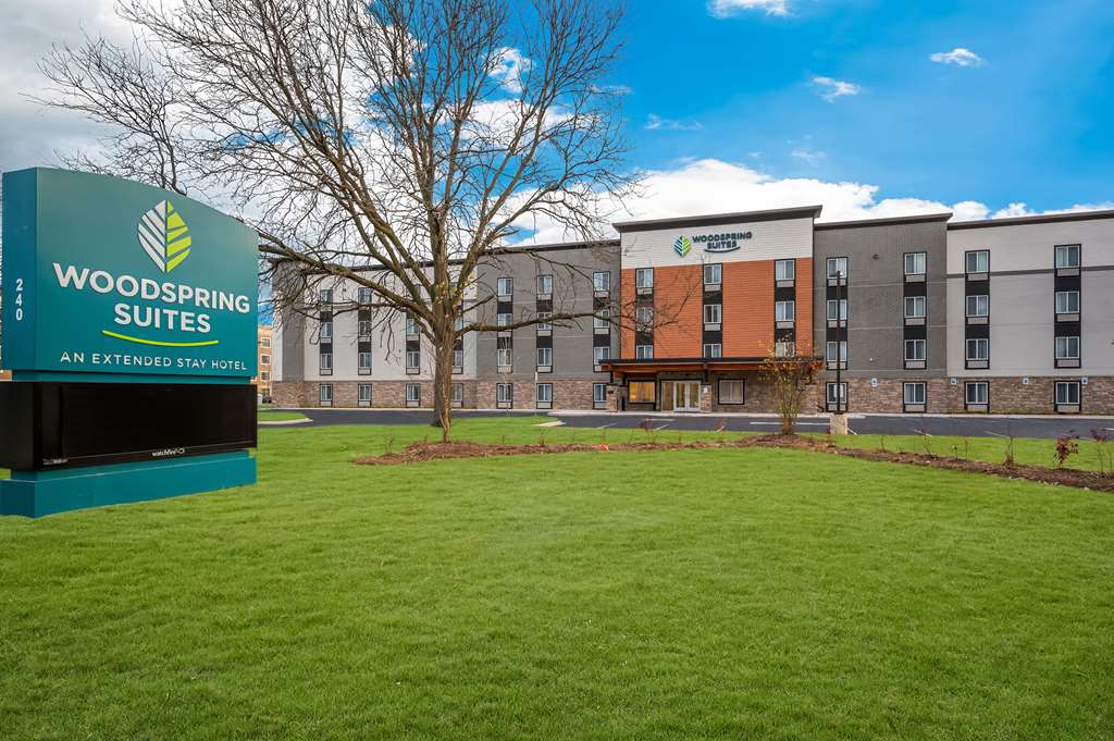WoodSpring Suites Dearborn Detroit - photo 3