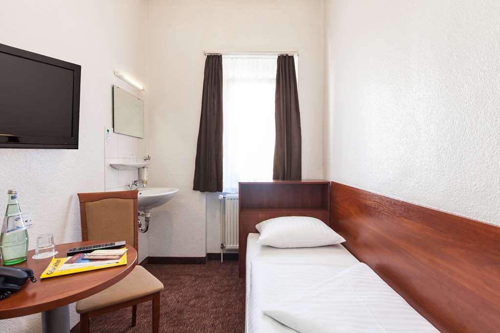 Single room Novum Hotel Eleazar Hamburg