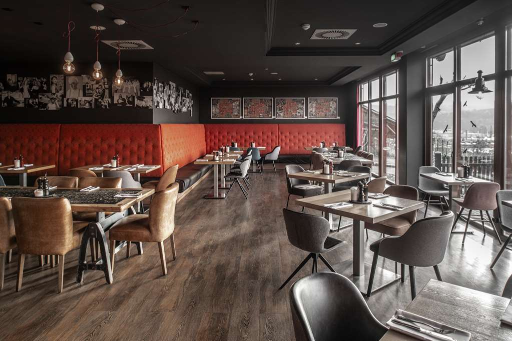EIS Restaurant dpi
