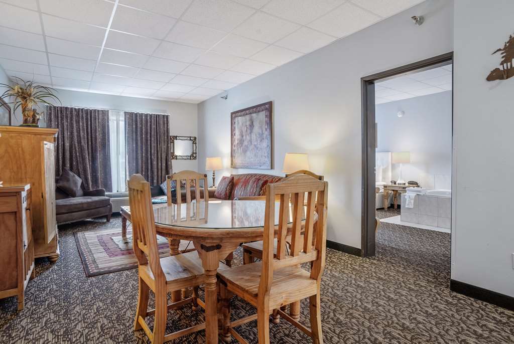 Elevation Inn & Suites Trademark Collection by Wyndham - photo 4