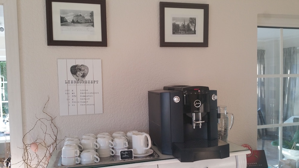 Coffee service