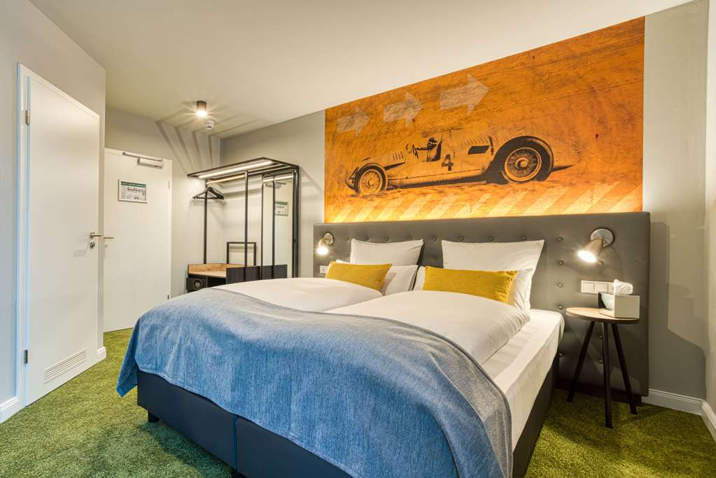 Guest room