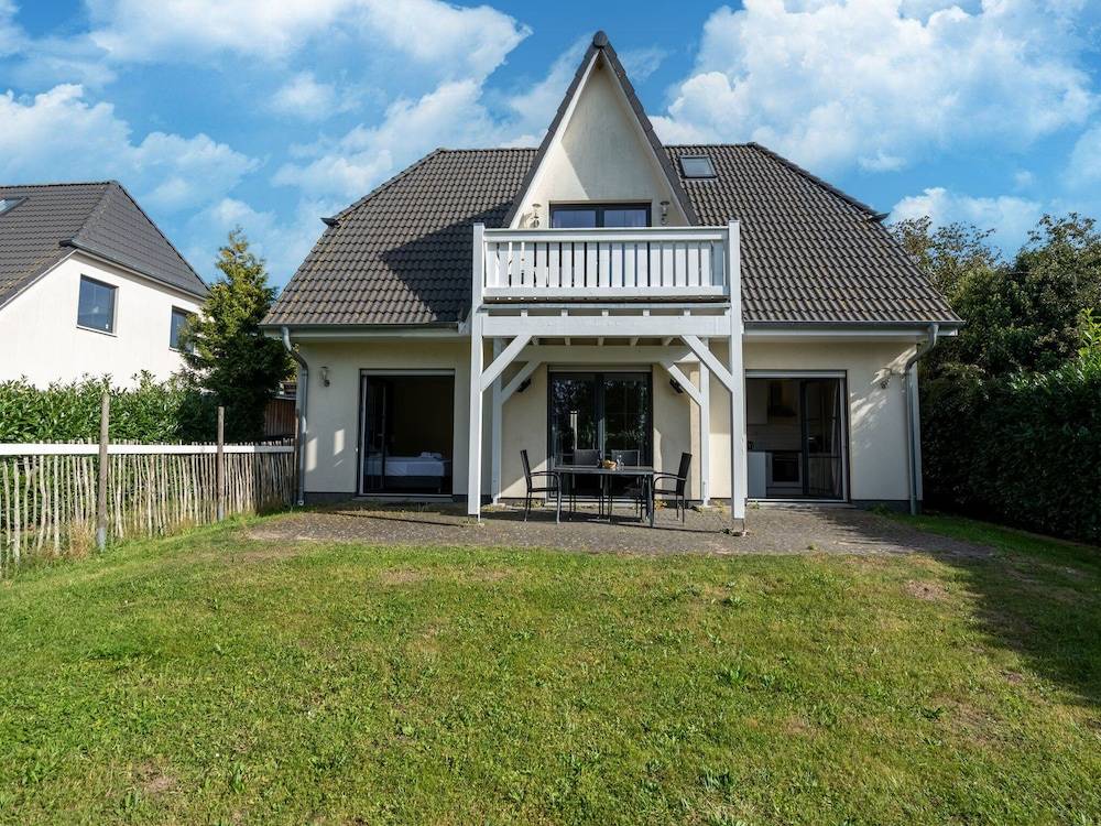 Holiday Flat in Bastorf With Garden