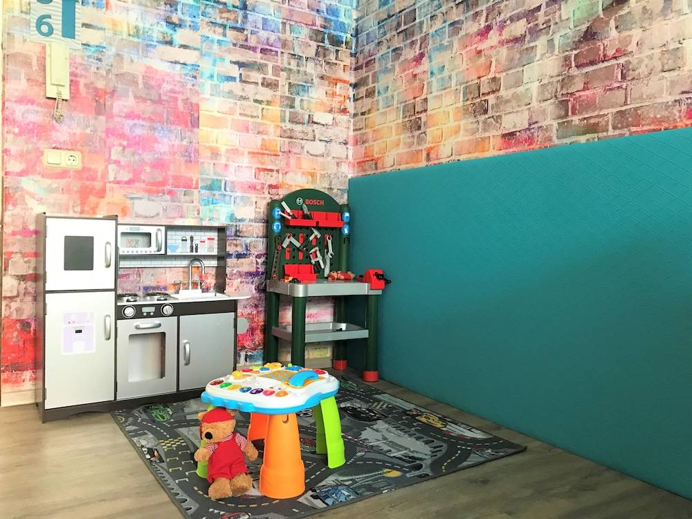 Children's theme room