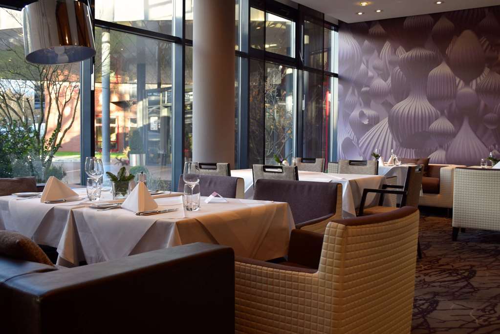The Rilano Hotel Frankfurt Oberursel Restaurant Tisch