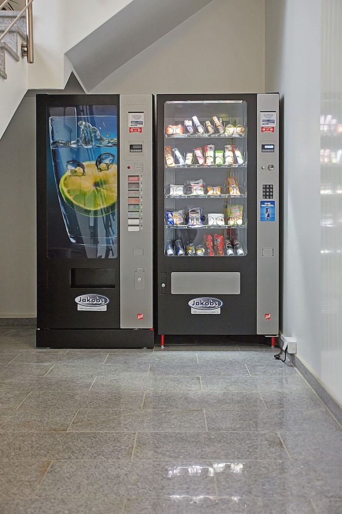 Vending machine