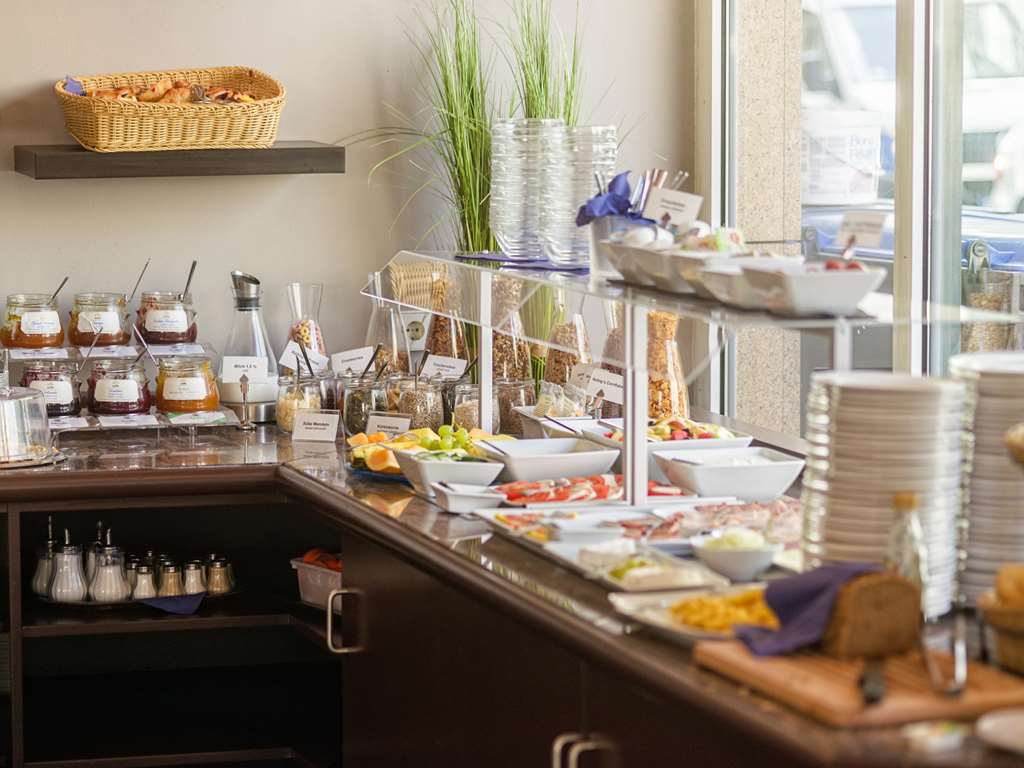 Hotel Berlin Mitte by Campanile Breakfast AreaCopyright: Marco Knopp