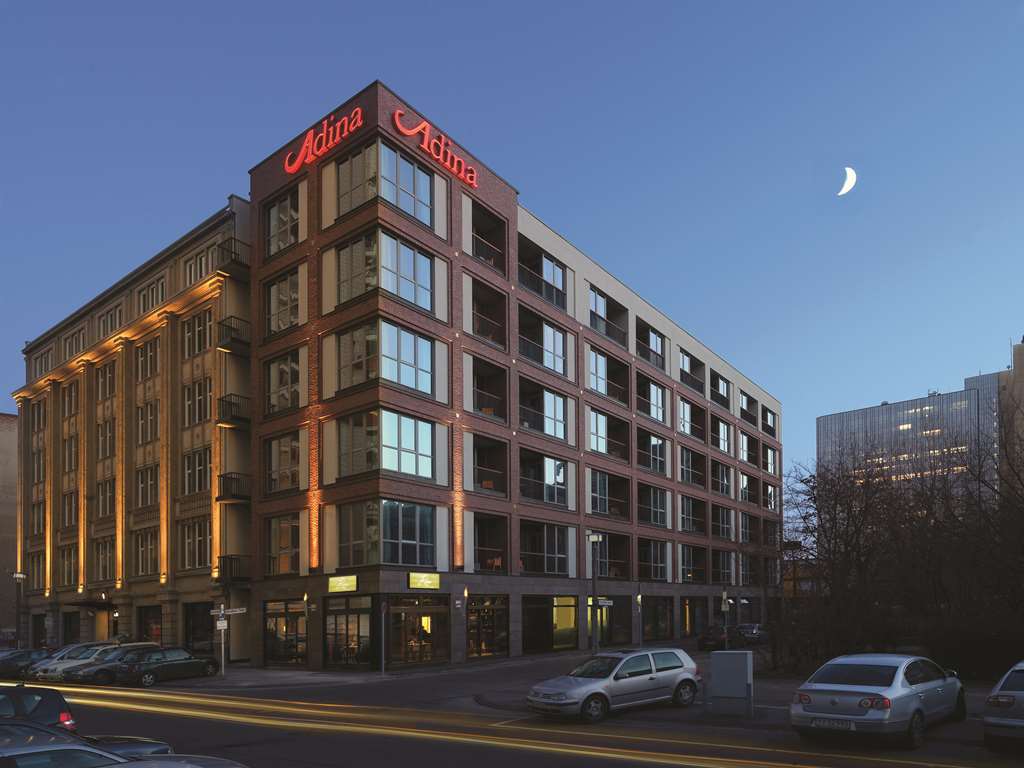 adina apartment hotel berlin checkpoint charlie exterior