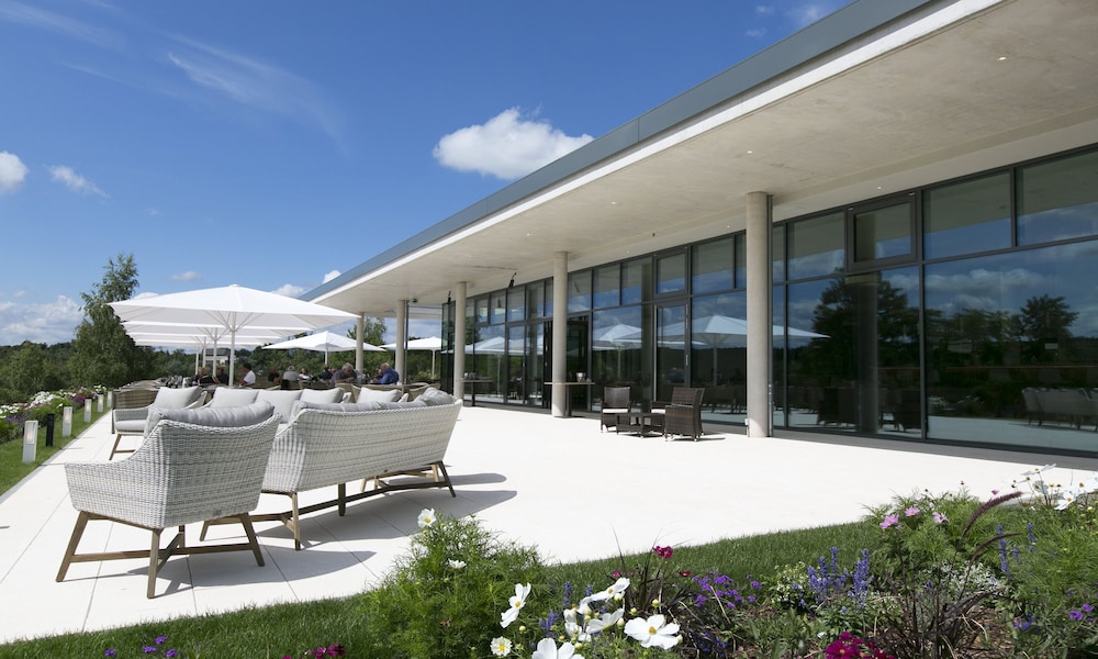 Sundeck