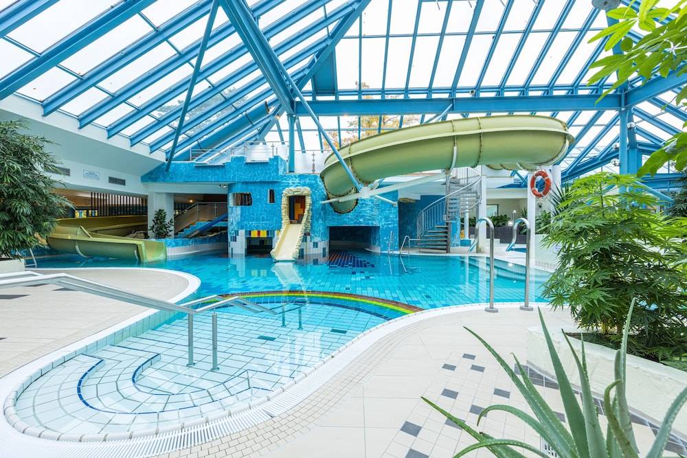 Aqua center