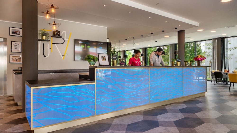 Holiday Inn the niu Fury Aschheim Messe by IHG
