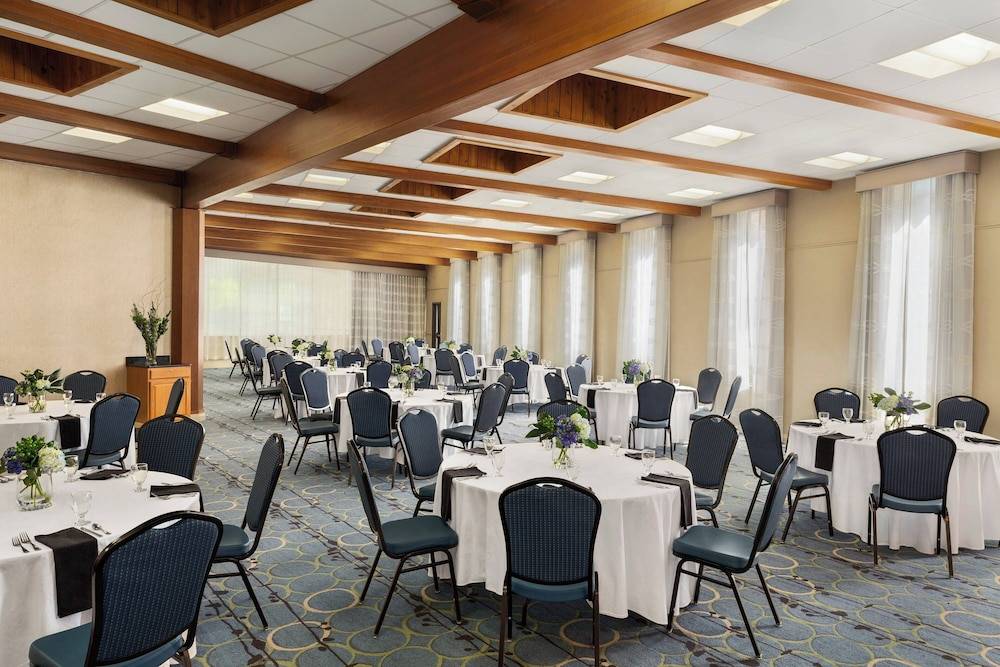 Delta Hotels by Marriott Helena Colonial - photo 4