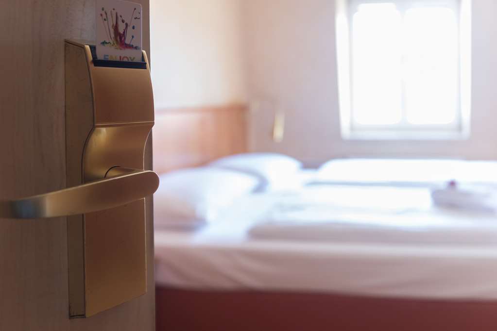 Double room_TOP VCH Hotel Albrechtshof Berlin