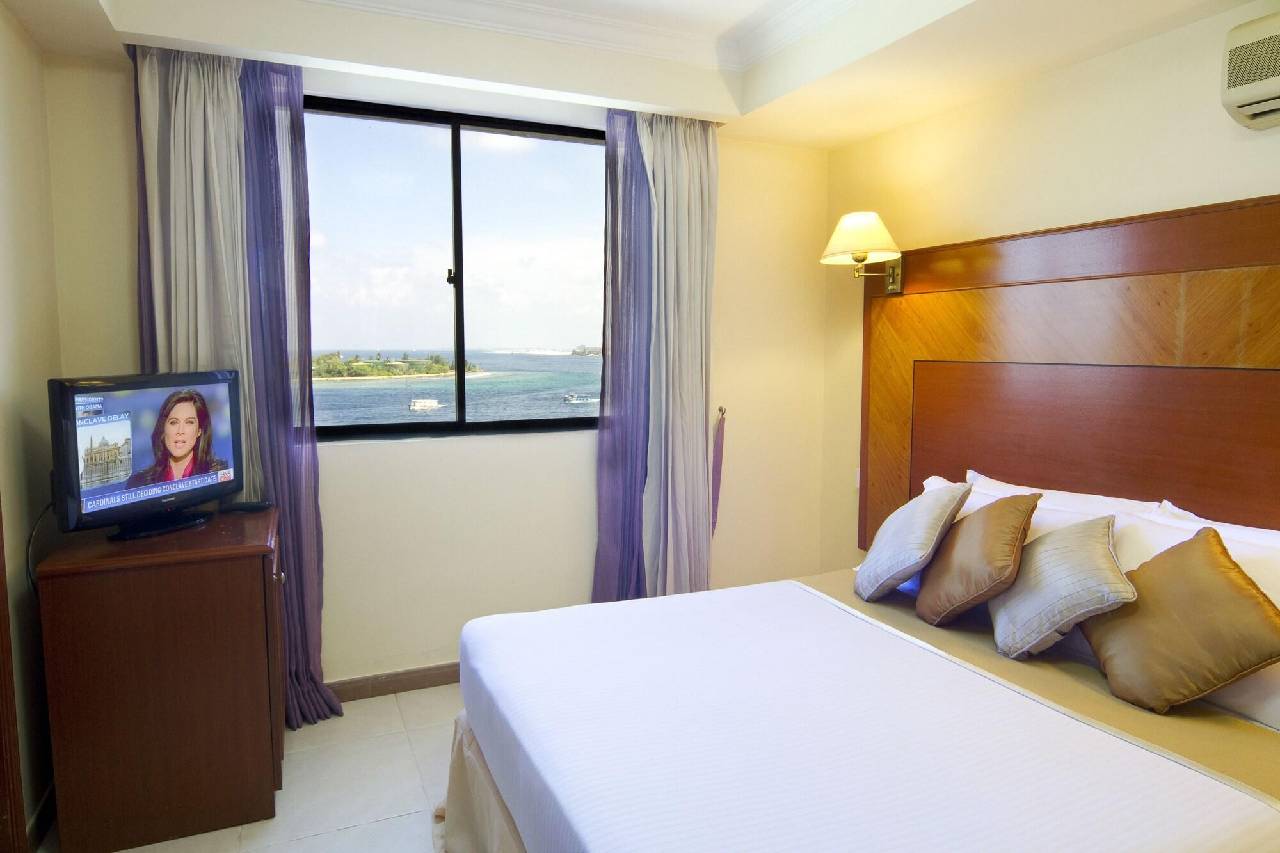 Guest room