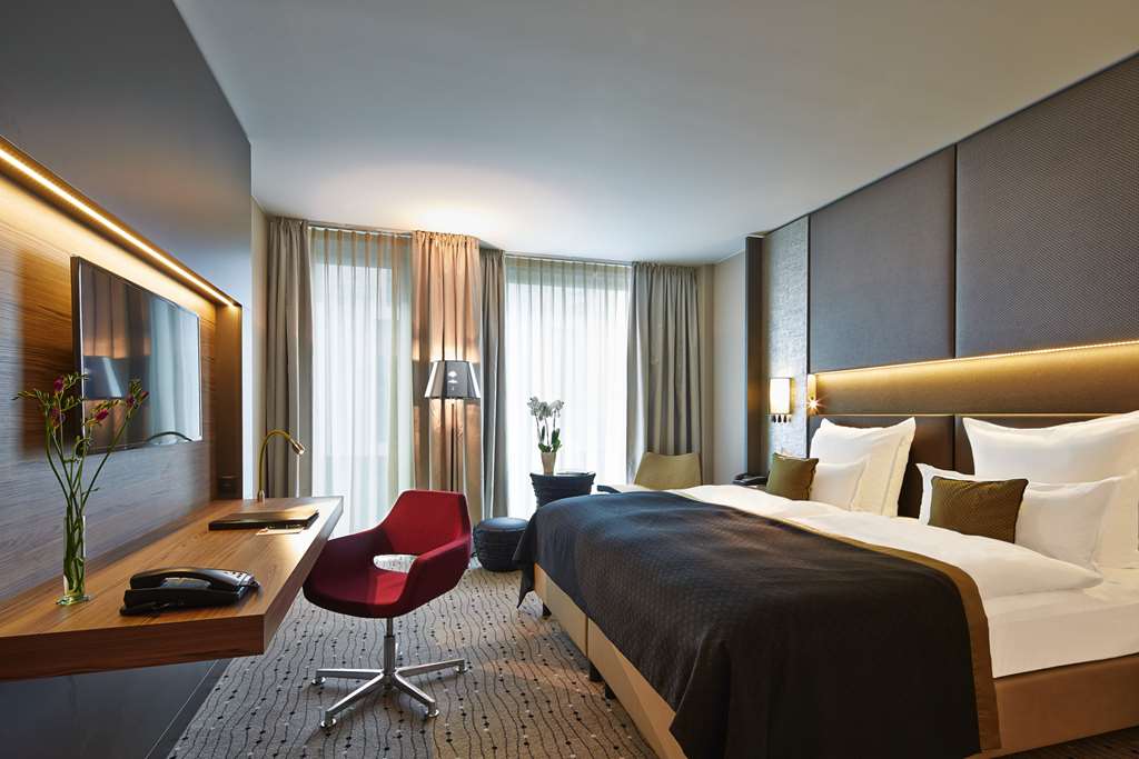 Steigenberger Hotel Am Kanzleramt, Berlin, Germany - Grand Deluxe Room