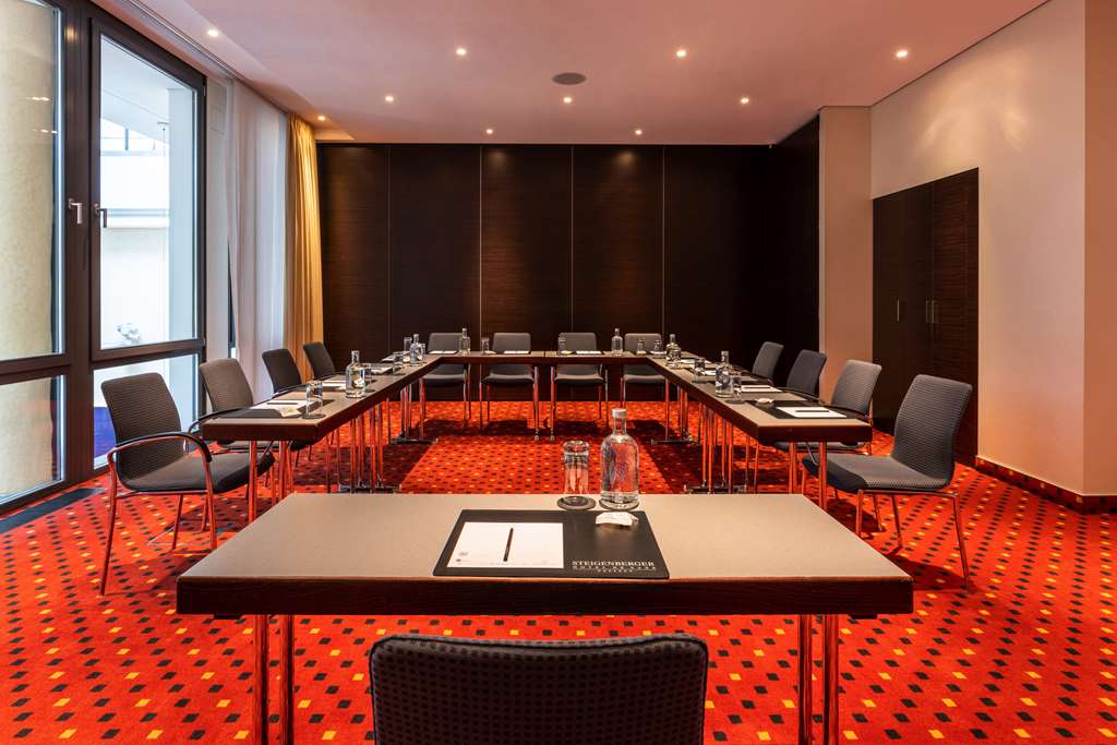 Steigenberger Hotel De Saxe, Dresden, Germany - meeting room