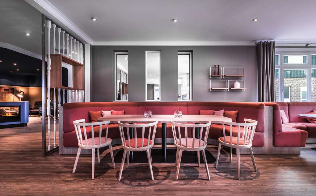 Steigenberger Hotel Treudelberg, Hamburg, Germany - Bistro 19