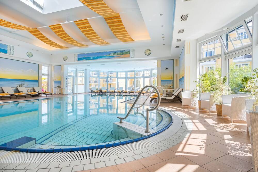 Indoor/Outdoor Pool