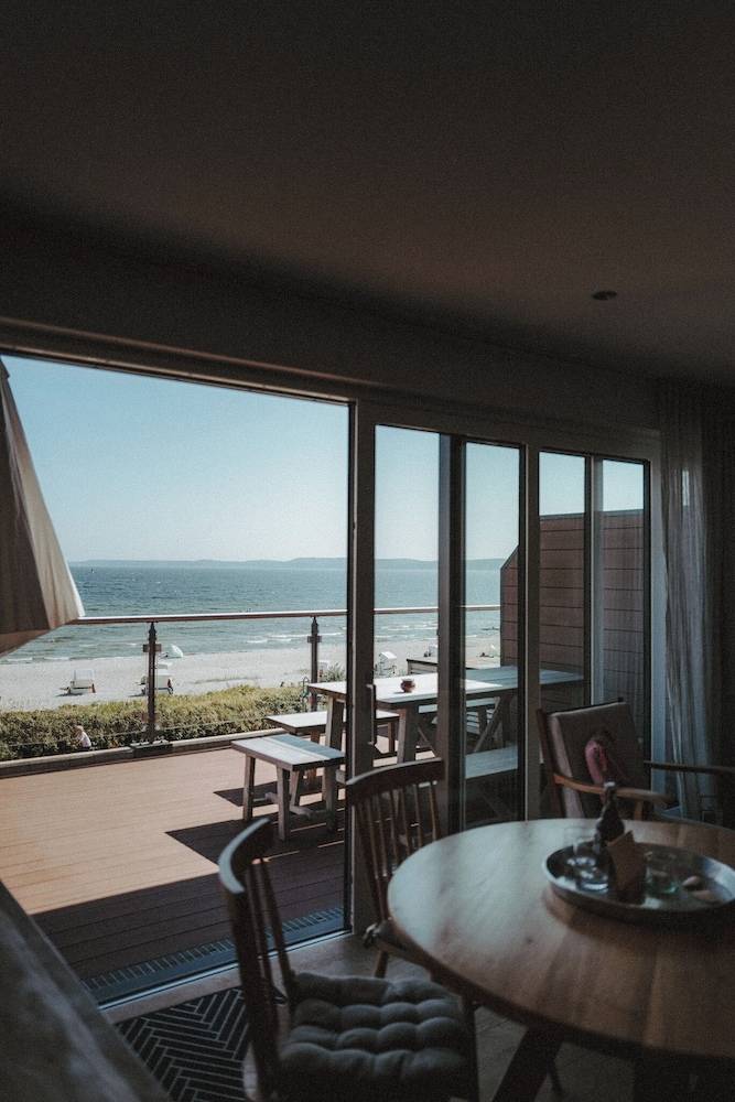 Beach/ocean view