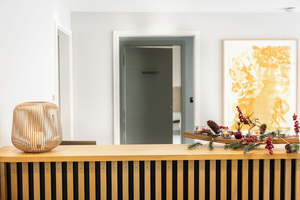 Spa reception