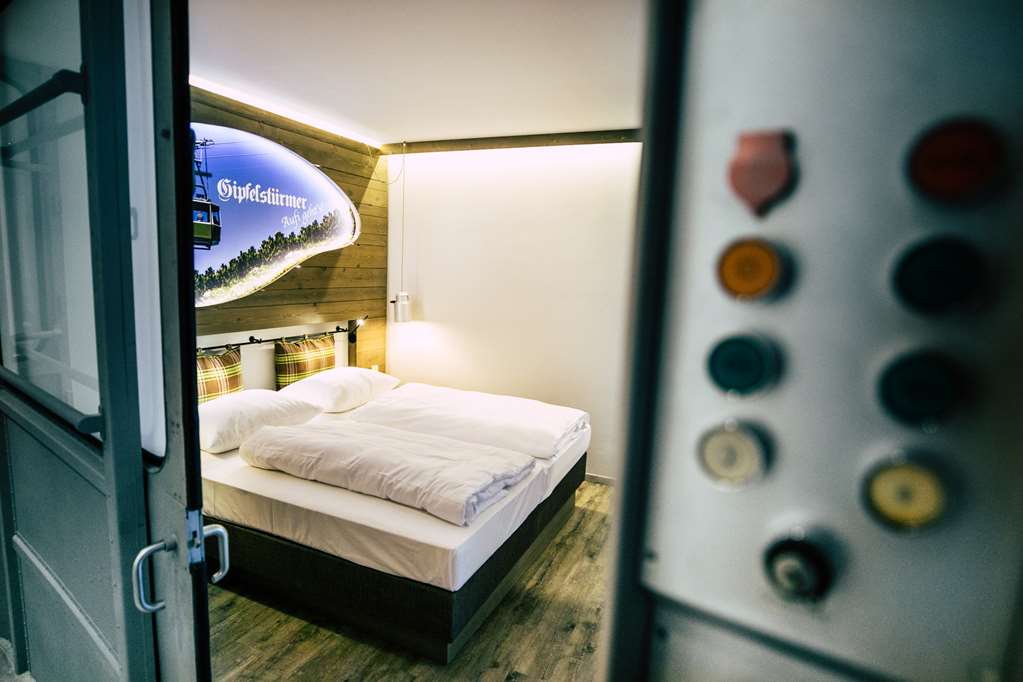 Cocoon Stadl Gipfelstuermer / Cocoon Hauptbahnhof